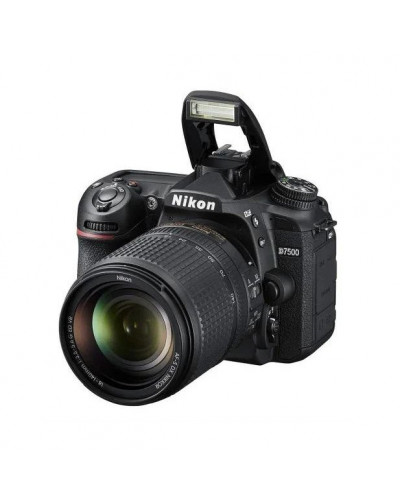 Дзеркальний фотоапарат Nikon D7500 kit (18-140mm) VR (VBA510K002)