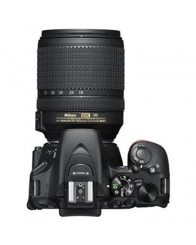 Зеркальный фотоаппарат Nikon D5600 kit (18-140mm VR) (VBA500K002)