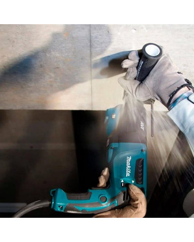 Перфоратор Makita HR2630