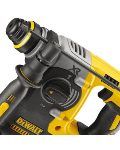 Перфоратор DeWALT DCH273N