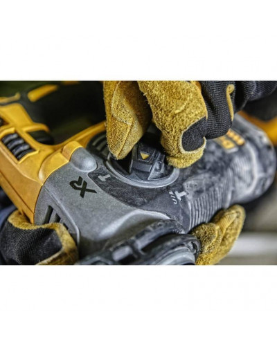 Перфоратор DeWALT DCH274P2