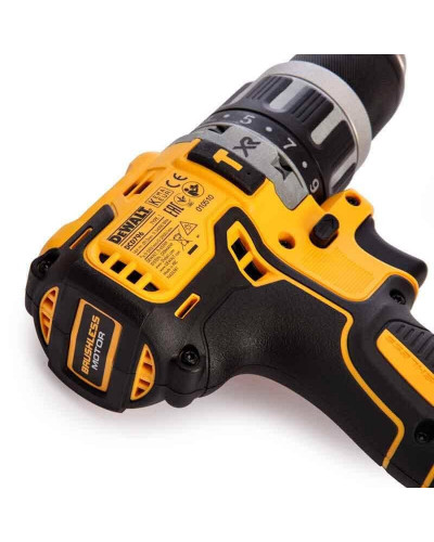 Шурупокрут DeWALT DCD796D2