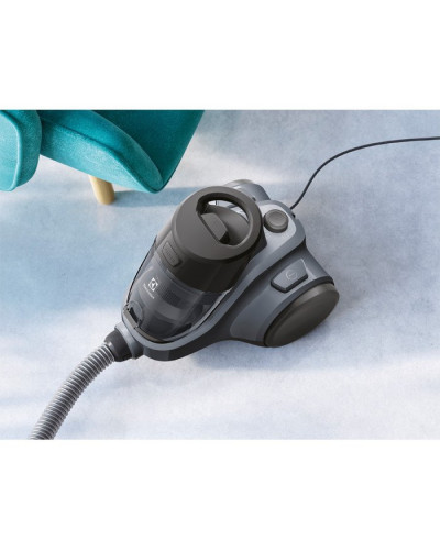 Пилосос безмішковий Electrolux EC41-6DB