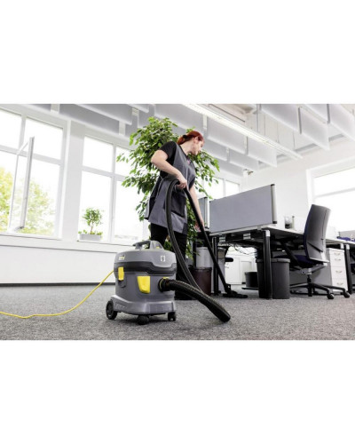 Професійний пилосос Karcher T 11/1 Classic 1.527-197.0