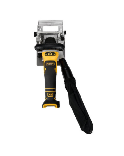 Фрезер DeWALT DCW682N