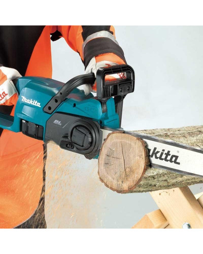 Акумуляторна пила Makita DUC357RT