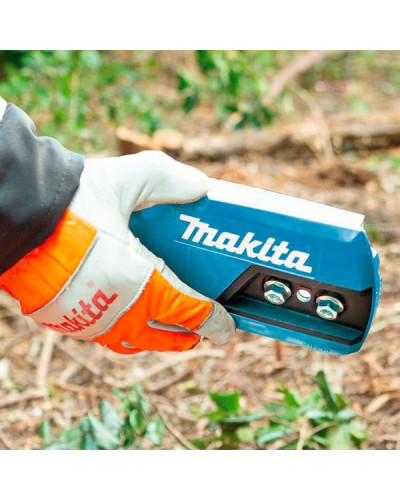 Акумуляторна пила Makita UC011GT101