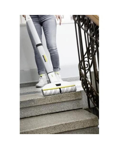 Миючий пилосос (Електрошвабра) Karcher EWM 2 Premium (1.056-350.0)