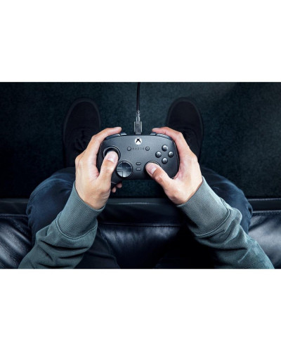 Геймпад Razer Wolverine V3 Tournament Edition Black (RZ06-05210100-R3M1)