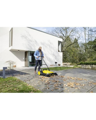 Підмітальна машина Karcher S 4 Twin (1.766-360.0)