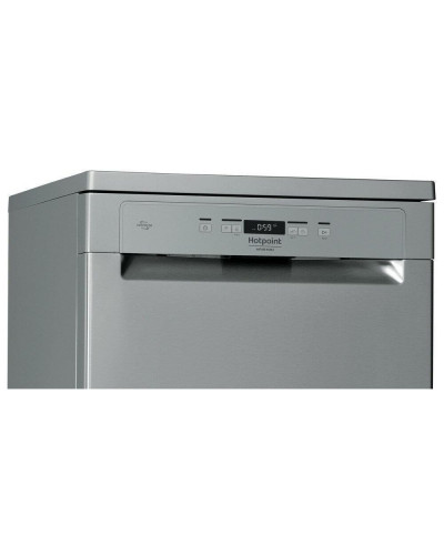 Посудомийна машина Hotpoint-Ariston HFC 3C26 F X