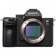 бездзеркальний фотоапарат Sony Alpha A7 III body (ILCE7M3B.CEC)