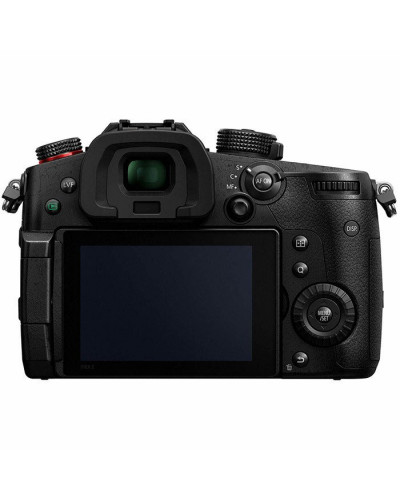 бездзеркальний фотоапарат Panasonic Lumix DC-GH5 II Body (DC-GH5M2EE)