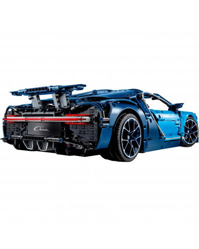 Авто-конструктор LEGO Technic Bugatti Chiron Бугатті (42083)