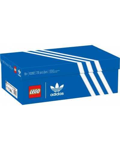 Блочный конструктор LEGO Adidas Originals Superstar (10282)