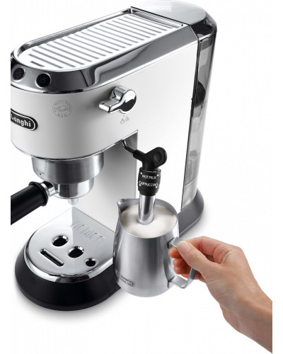 Ріжкова кавоварка еспресо Delonghi EC 685.W