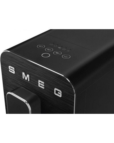 Кавомашина автоматична SMEG BCC02FBMEU