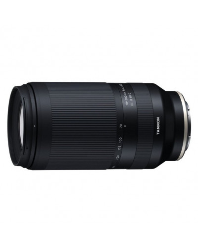 Длиннофокусный объектив Tamron AF 70-300mm f/4.5-6.3 Di III RXD