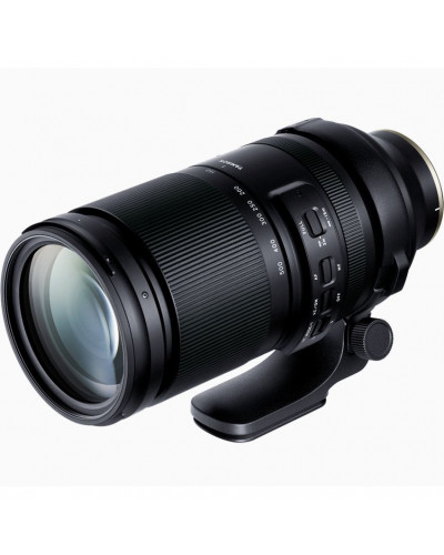 Довгофокусний об'єктив Tamron AF 150-500mm F/5-6,7 Di III VC VXD