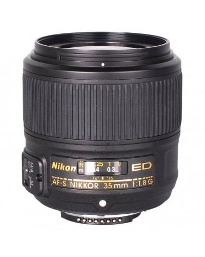 Стандартный объектив Nikon AF-S Nikkor 35mm f/1,8G ED (JAA137DA)