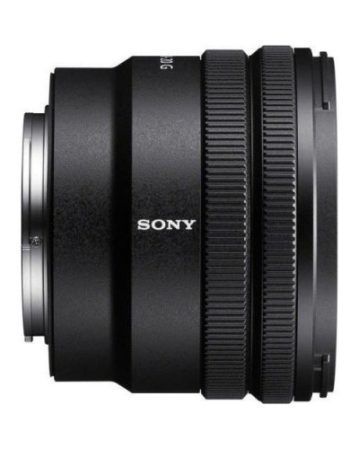 Широкоугольный объектив Sony SELP1020G 10-20mm f/4.0G