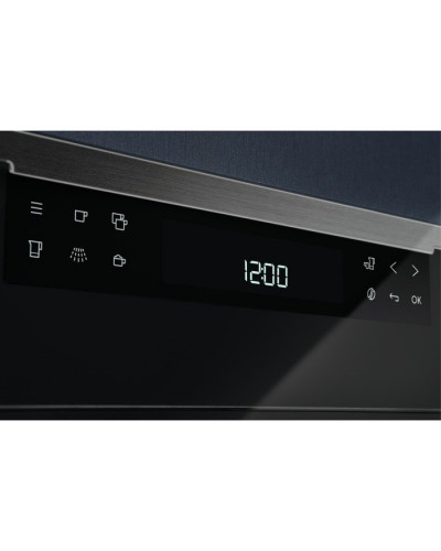 Кофемашина автоматическая Electrolux KBC65T