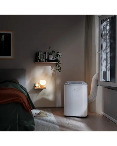 Мобільний кондиціонер Electrolux EXP26U339CW