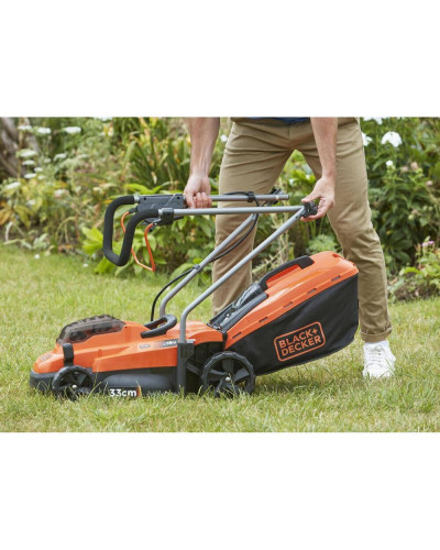 Газонокосарка акумуляторна Black+Decker BCMW3318L2