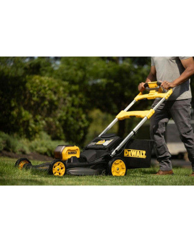 Газонокосилка аккумуляторная DeWALT DCMWSP550N