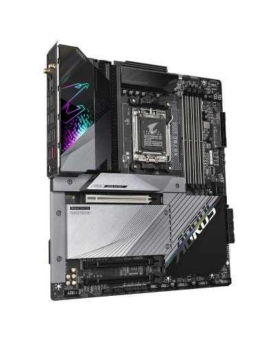 Gigabyte X670E AORUS MASTER