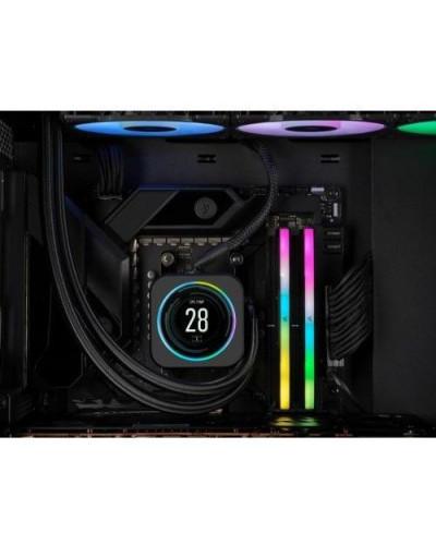 Пам'ять для настільних комп'ютерів Corsair 32 GB (2x16GB) DDR5 5200 MHz Vengeance RGB (CMH32GX5M2B5200C40W)