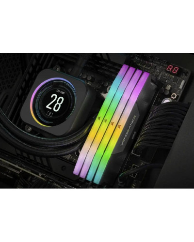 Пам'ять для настільних комп'ютерів Corsair 32 GB (2x16GB) DDR5 6000 MHz Vengeance RGB (CMH32GX5M2B6000C40)