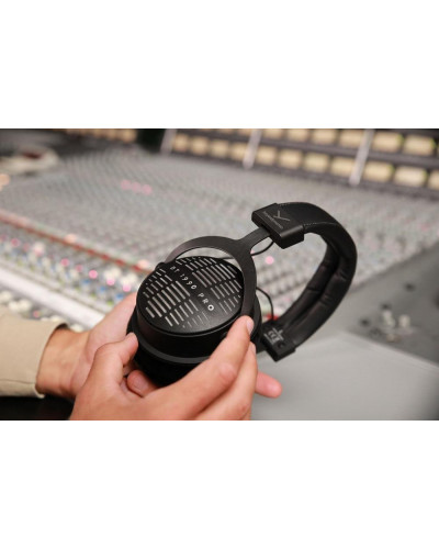 Навушники без мікрофону Beyerdynamic DT 1990 PRO MKII Black (531070/1000303)