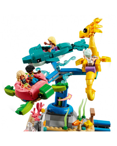 Блоковий конструктор LEGO Friends Пляжний парк розваг (41737)