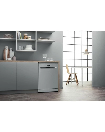Посудомоечная машина Hotpoint-Ariston HFC 3C26 F X
